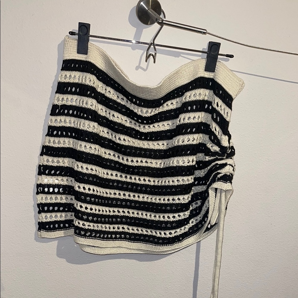 NEW Black and Nude Striped Knit Skirt Size XL